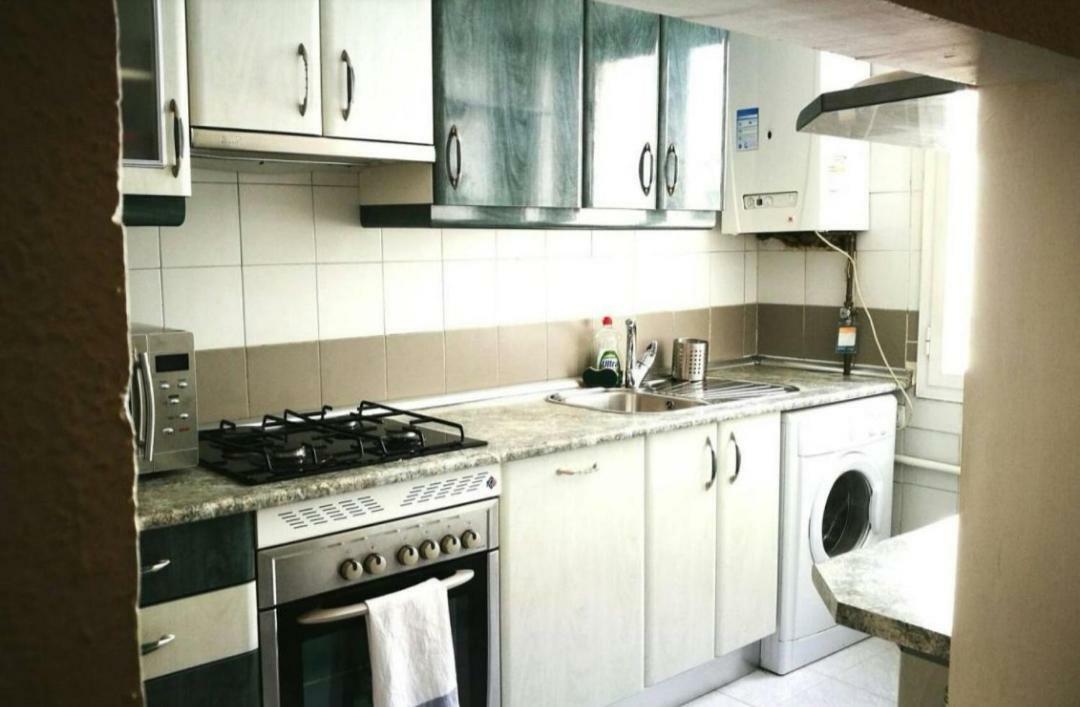 Apartamento Atocha 68 Apartment Madrid Luaran gambar