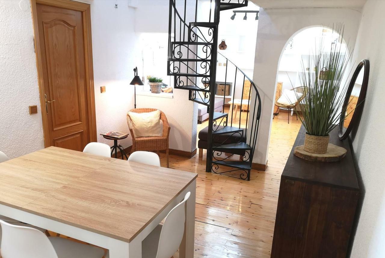 Apartamento Atocha 68 Apartment Madrid Luaran gambar