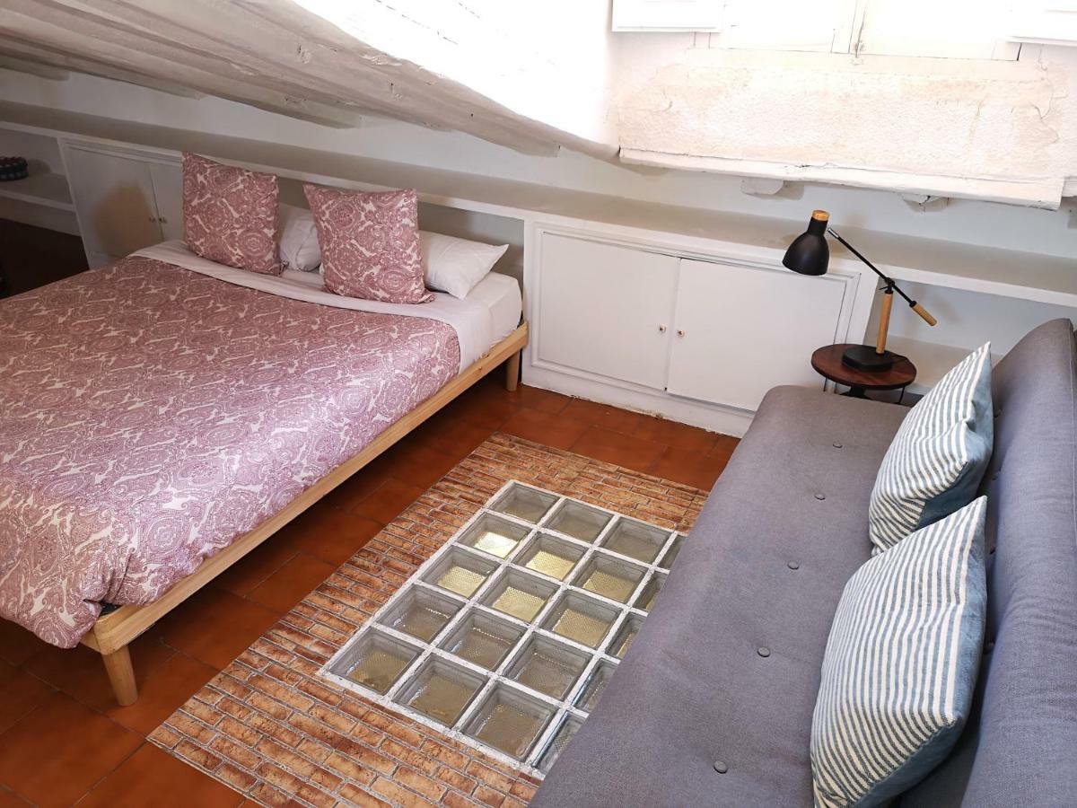 Apartamento Atocha 68 Apartment Madrid Luaran gambar