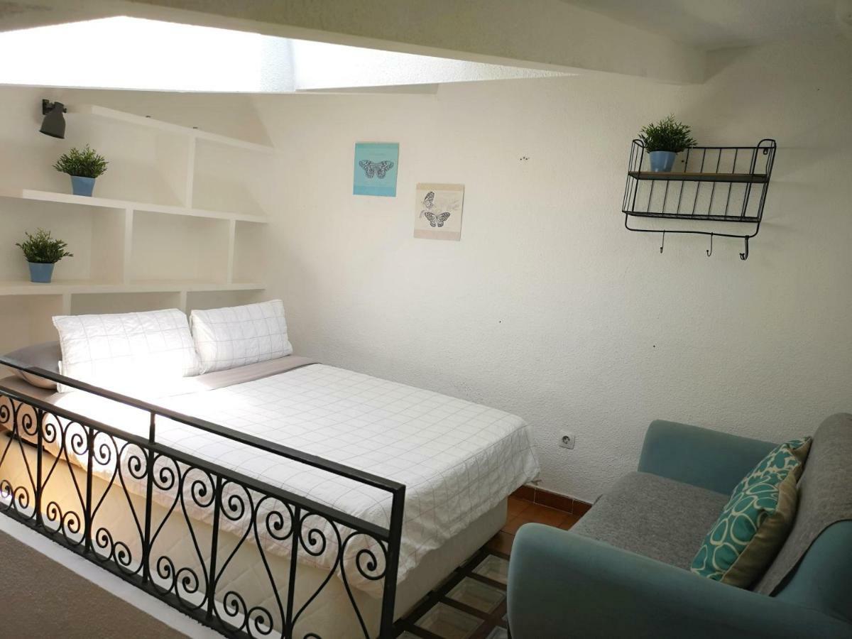 Apartamento Atocha 68 Apartment Madrid Luaran gambar